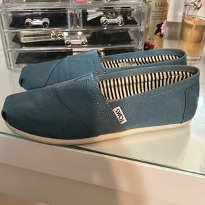 Light blue Tom’s espadrilles